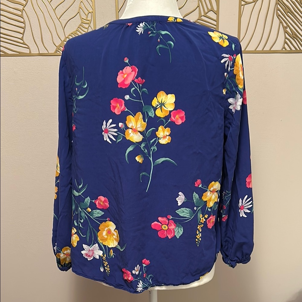 Floral Navy Women's Top - Picture 3 of 4